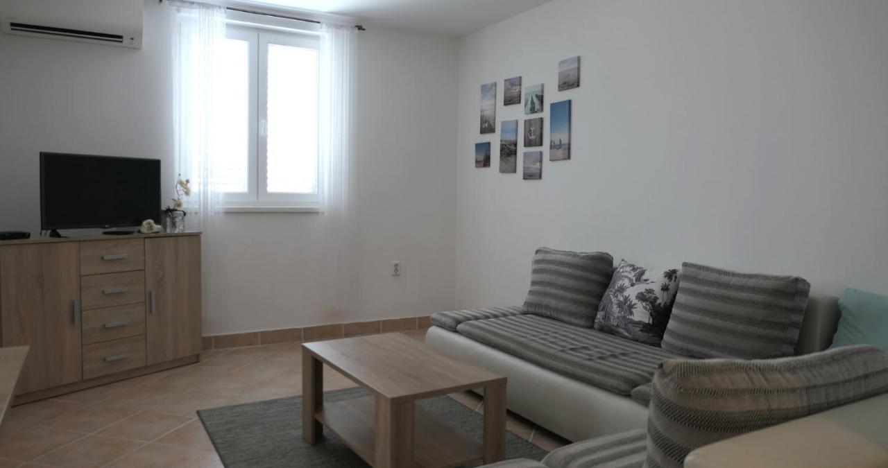 Apartment Leida 1 Medulin Exteriör bild